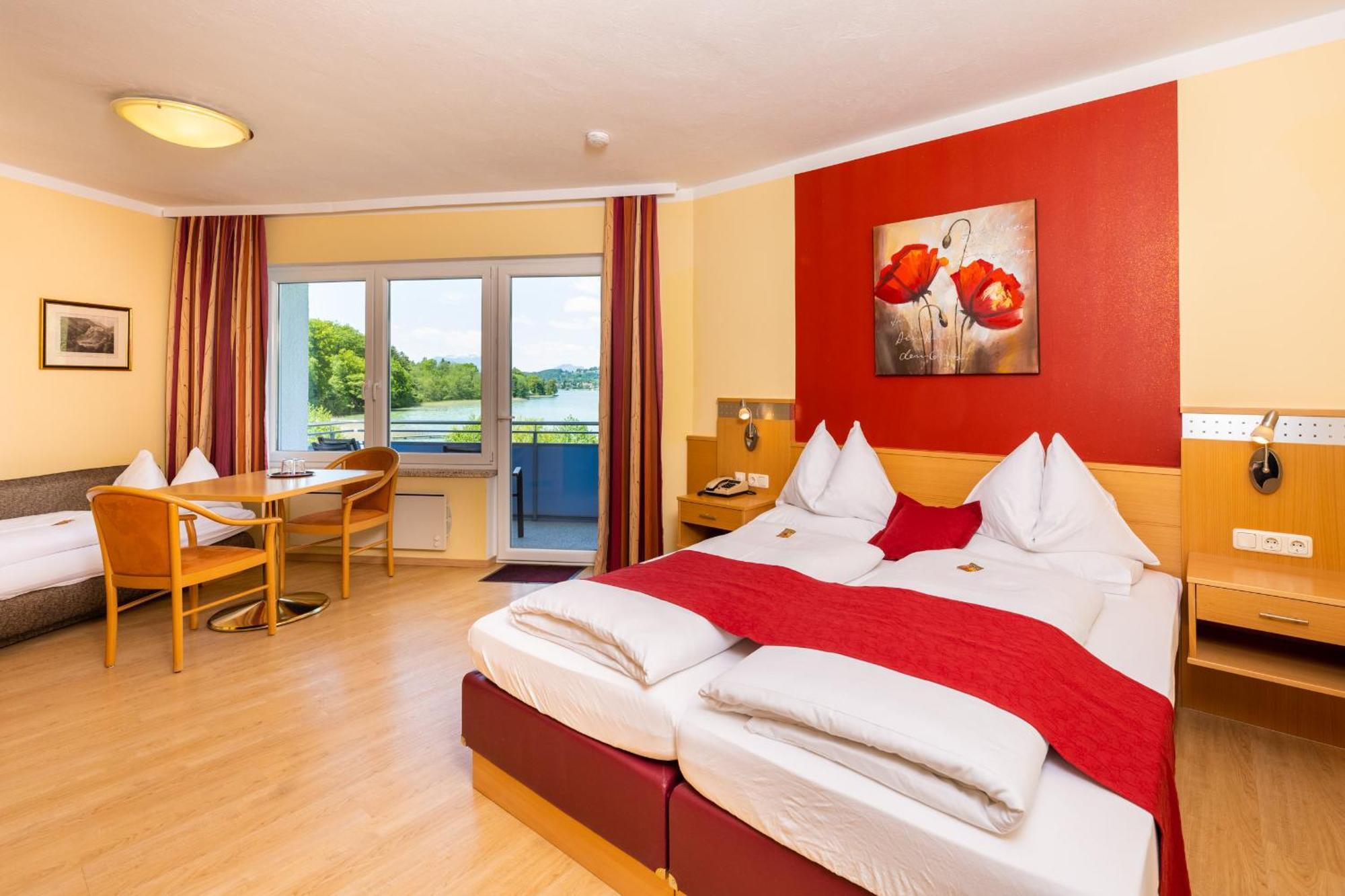 Strandhotel Schabus フェルデン・アム・ヴェルターゼー 部屋 写真